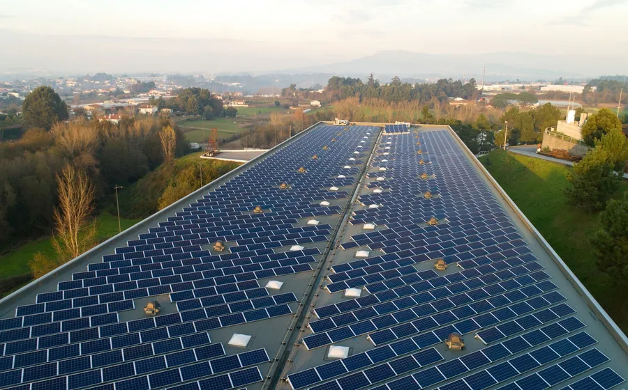 Comunidades de Energia Renovável (CER): O que são e o que significam para Indústria 2 Comunidades de Energia Renovável